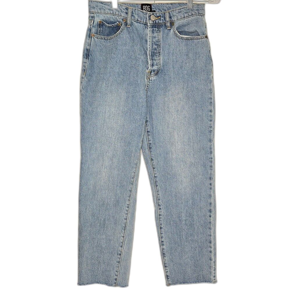BDG Slim Straight High Rise Raw Hem Jeans | Women's Size 28 | Light Blue Crop